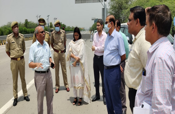 टीम को लेकर यमुना एक्सप्रेसवे पर उतरे डॉ.अरुणवीर सिंह, सुरक्षा मानकों की जांच की